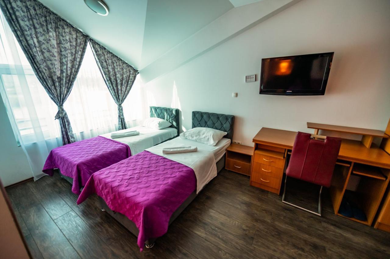 Hotel Oasis Gnojnice Exteriér fotografie