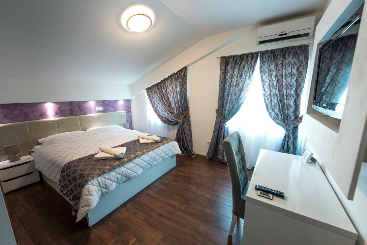 Hotel Oasis Gnojnice Exteriér fotografie